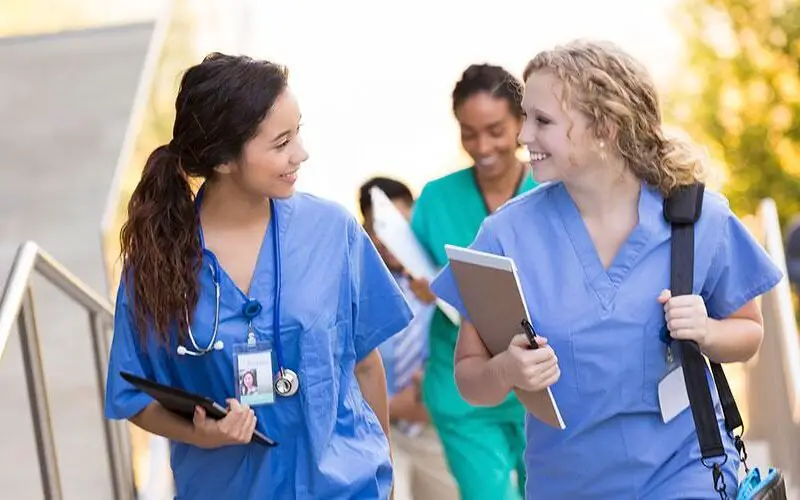 Jobs For Associate Degree Nurses